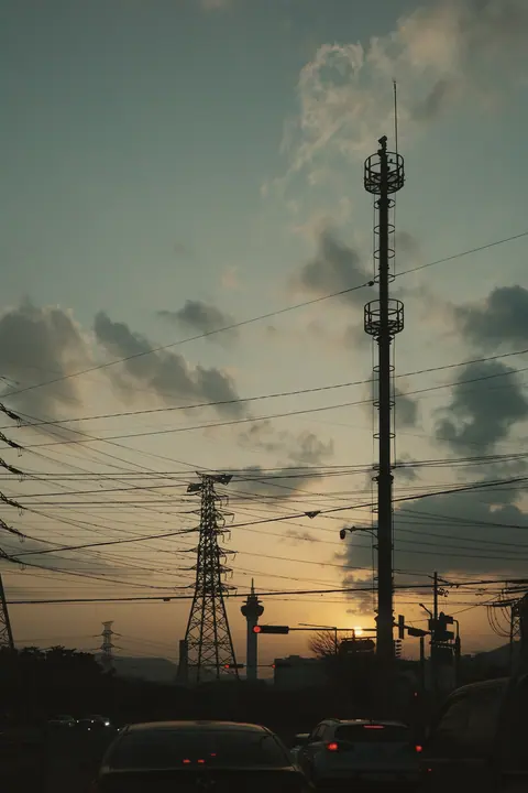 iPhone 4 · 04